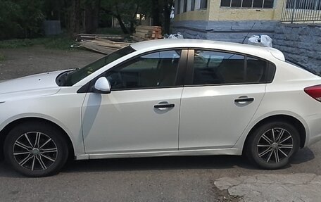 Chevrolet Cruze II, 2013 год, 750 000 рублей, 3 фотография