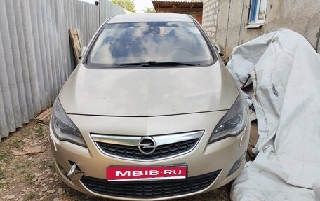 Opel Astra J, 2012 год, 265 000 рублей, 1 фотография