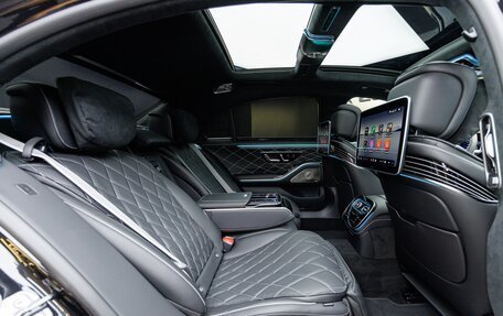 Mercedes-Benz S-Класс, 2026 год, 27 970 000 рублей, 32 фотография