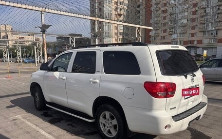 Toyota Sequoia II рестайлинг, 2009 год, 3 070 000 рублей, 7 фотография