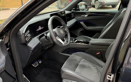 Volkswagen Tiguan, 2024 год, 4 100 000 рублей, 9 фотография