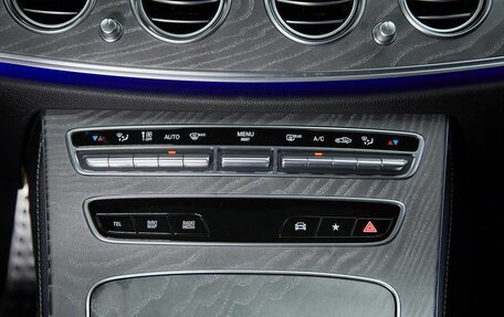 Mercedes-Benz E-Класс, 2021 год, 4 347 000 рублей, 24 фотография