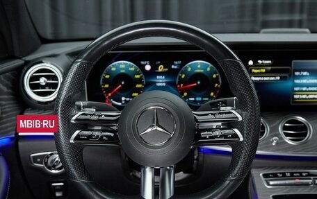 Mercedes-Benz E-Класс, 2021 год, 4 347 000 рублей, 20 фотография