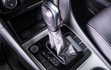 Volkswagen Passat B8 рестайлинг, 2021 год, 2 450 000 рублей, 12 фотография