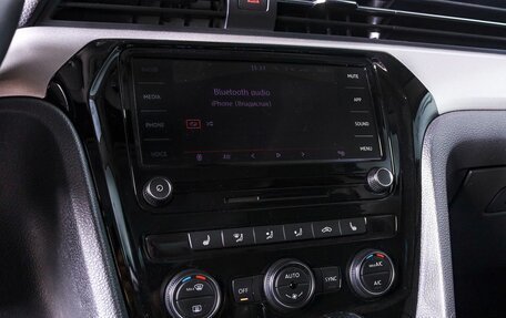 Volkswagen Passat B8 рестайлинг, 2021 год, 2 450 000 рублей, 11 фотография