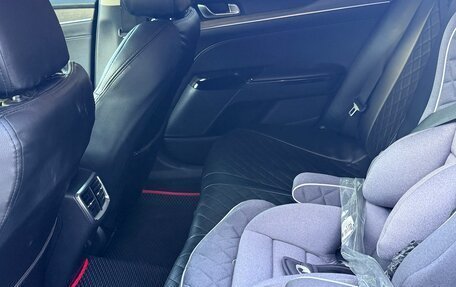 KIA K5, 2021 год, 2 400 000 рублей, 8 фотография