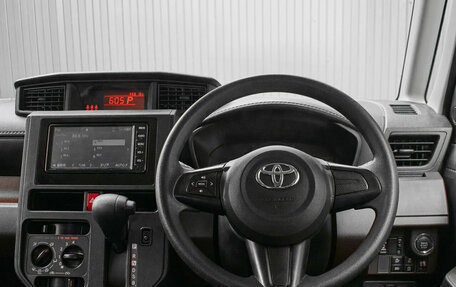 Toyota Roomy I, 2019 год, 1 000 000 рублей, 13 фотография