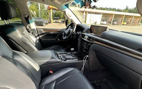 Lexus LX III, 2015 год, 6 800 000 рублей, 9 фотография