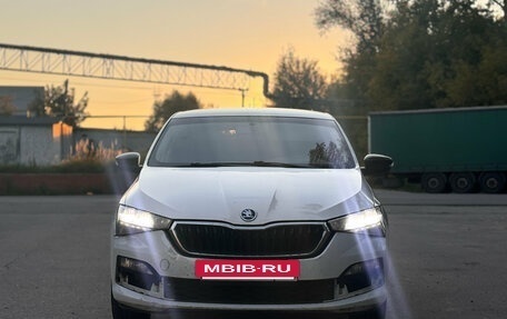 Skoda Rapid II, 2021 год, 720 000 рублей, 2 фотография