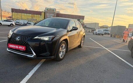 Lexus UX I, 2019 год, 2 650 000 рублей, 4 фотография