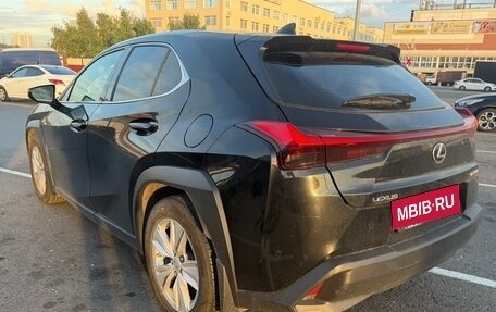 Lexus UX I, 2019 год, 2 650 000 рублей, 1 фотография