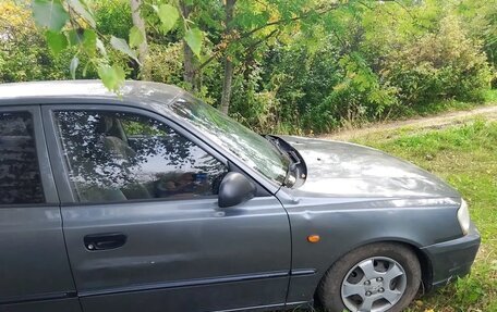Hyundai Accent II, 2005 год, 200 000 рублей, 3 фотография