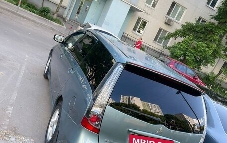 Mitsubishi Grandis, 2008 год, 600 000 рублей, 3 фотография