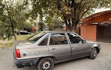 Opel Kadett E рестайлинг, 1988 год, 60 000 рублей, 8 фотография