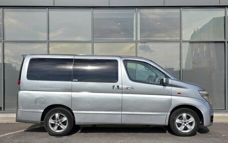 Nissan Elgrand III, 2002 год, 590 000 рублей, 3 фотография