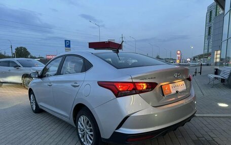 Hyundai Solaris II рестайлинг, 2022 год, 1 904 000 рублей, 21 фотография