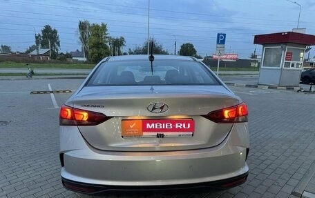 Hyundai Solaris II рестайлинг, 2022 год, 1 904 000 рублей, 20 фотография