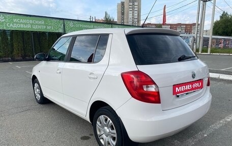 Skoda Fabia II, 2011 год, 530 000 рублей, 2 фотография