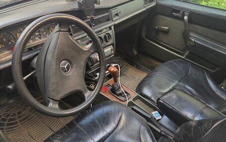 Mercedes-Benz 190 (W201), 1986 год, 200 000 рублей, 6 фотография