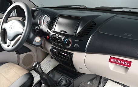 Mitsubishi L200 IV рестайлинг, 2011 год, 1 149 000 рублей, 11 фотография