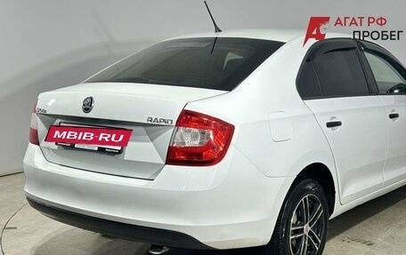 Skoda Rapid I, 2014 год, 675 000 рублей, 3 фотография