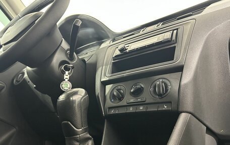 Skoda Rapid I, 2014 год, 675 000 рублей, 24 фотография
