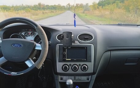 Ford Focus II рестайлинг, 2008 год, 620 000 рублей, 3 фотография