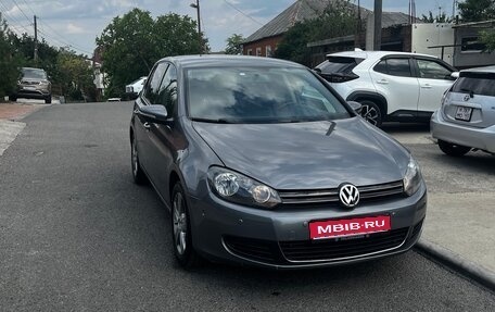 Volkswagen Golf VI, 2011 год, 830 000 рублей, 1 фотография