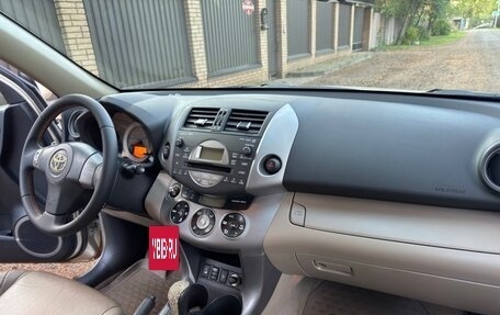 Toyota RAV4, 2008 год, 997 000 рублей, 26 фотография