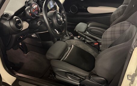 MINI Hatch, 2014 год, 2 000 000 рублей, 8 фотография