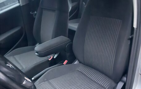 Volkswagen Polo VI (EU Market), 2012 год, 800 000 рублей, 4 фотография