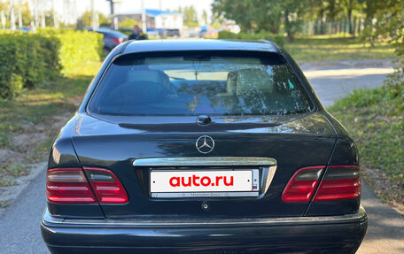 Mercedes-Benz E-Класс, 1997 год, 575 000 рублей, 4 фотография
