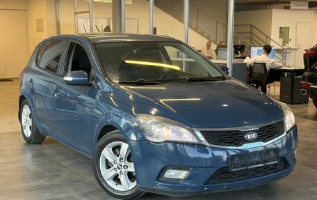 KIA cee'd I рестайлинг, 2012 год, 635 000 рублей, 3 фотография