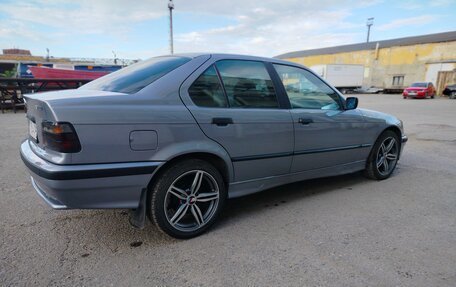BMW 3 серия, 1993 год, 295 000 рублей, 5 фотография