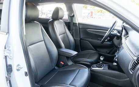 KIA Rio IV, 2022 год, 1 830 000 рублей, 9 фотография