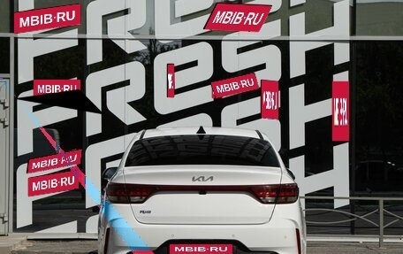 KIA Rio IV, 2022 год, 1 830 000 рублей, 4 фотография
