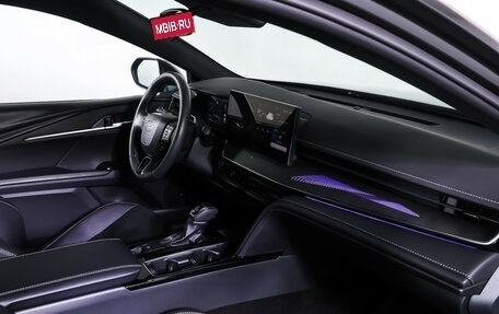 Toyota Camry, 2025 год, 4 099 000 рублей, 10 фотография