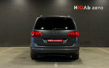 Volkswagen Sharan II, 2013 год, 1 495 000 рублей, 6 фотография