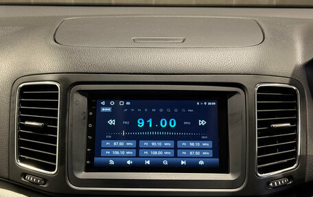 Volkswagen Sharan II, 2013 год, 1 495 000 рублей, 19 фотография
