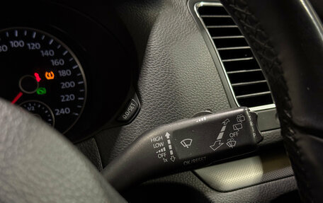 Volkswagen Sharan II, 2013 год, 1 495 000 рублей, 28 фотография