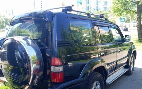 Toyota Land Cruiser Prado 90 рестайлинг, 1998 год, 840 000 рублей, 2 фотография