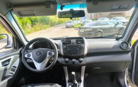Lifan X60 I рестайлинг, 2013 год, 320 000 рублей, 11 фотография