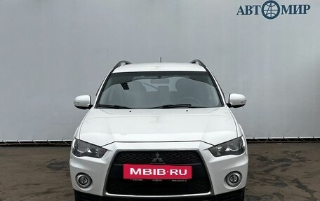 Mitsubishi Outlander III рестайлинг 3, 2011 год, 980 000 рублей, 2 фотография