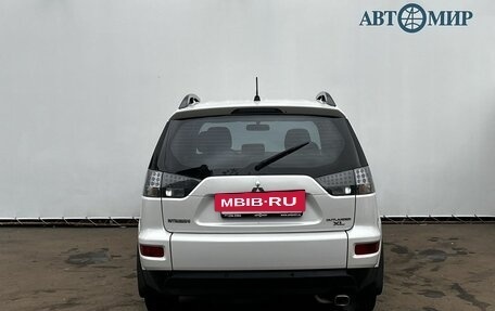 Mitsubishi Outlander III рестайлинг 3, 2011 год, 980 000 рублей, 6 фотография