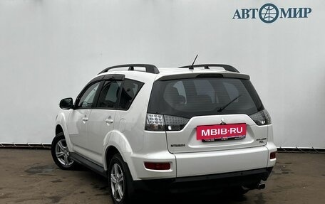 Mitsubishi Outlander III рестайлинг 3, 2011 год, 980 000 рублей, 7 фотография