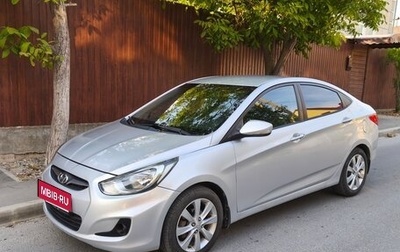 Hyundai Solaris II рестайлинг, 2011 год, 700 000 рублей, 1 фотография