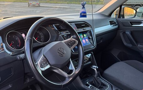 Volkswagen Tiguan II, 2021 год, 2 540 000 рублей, 8 фотография