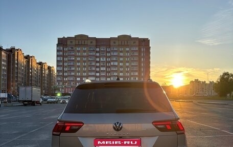 Volkswagen Tiguan II, 2021 год, 2 540 000 рублей, 5 фотография