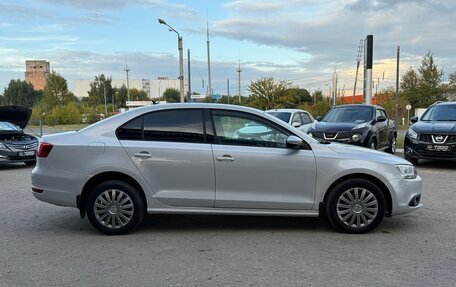 Volkswagen Jetta VI, 2011 год, 1 085 000 рублей, 6 фотография