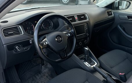 Volkswagen Jetta VI, 2011 год, 1 085 000 рублей, 11 фотография